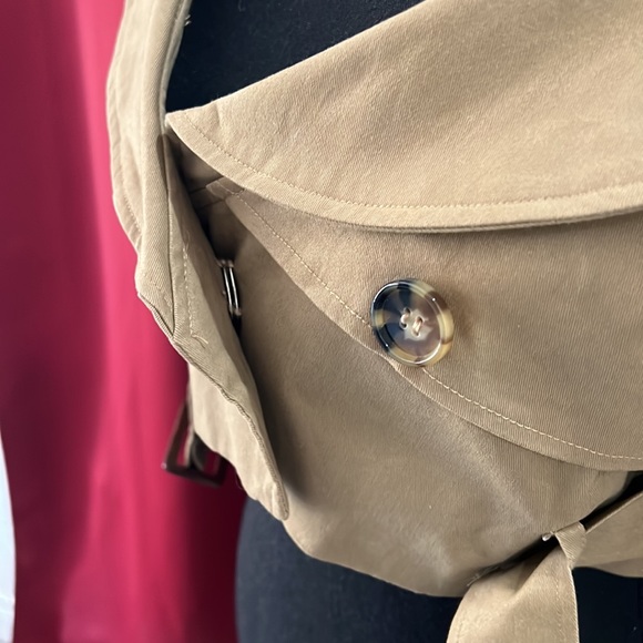 Naked Wardrobe cropped trench coat - Picture 5 of 6